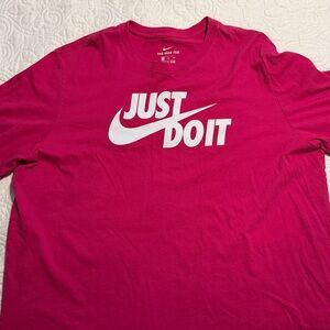 Nike Men's Vibrant Pink Just Do It T-Shirt
